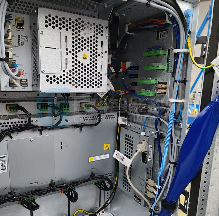 ABB機器人控制柜IRC5 Single 3HAC052355-001維修